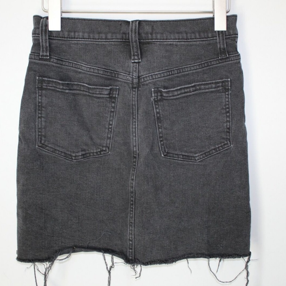 ✨2/$20 Madewell Stretch Denim Mini Skirt HW6337 - Picture 3 of 6